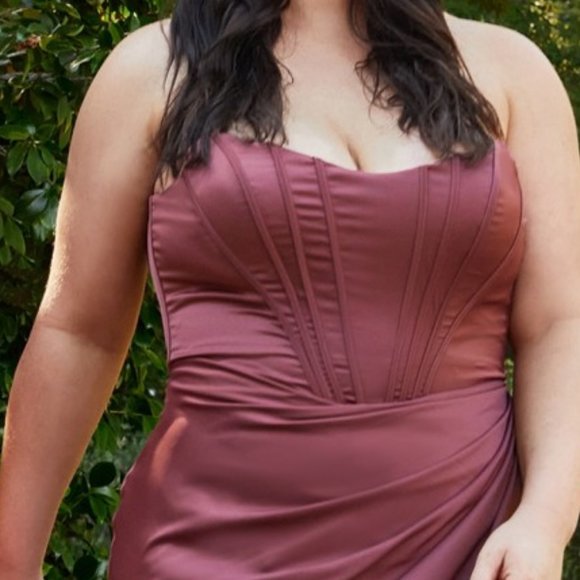 NEW LONG OFF SHOULDER SHEATH SLEEVELESS SATIN DRESS WITH LACE UP BACK CD 7484C - Picture 4 of 10